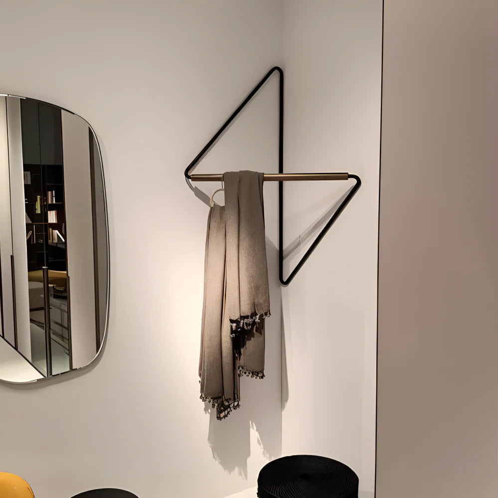 Triad – Geometrischer Garderobenständer Aus Metall | Vielseitige Mehrzweck-Garderobe